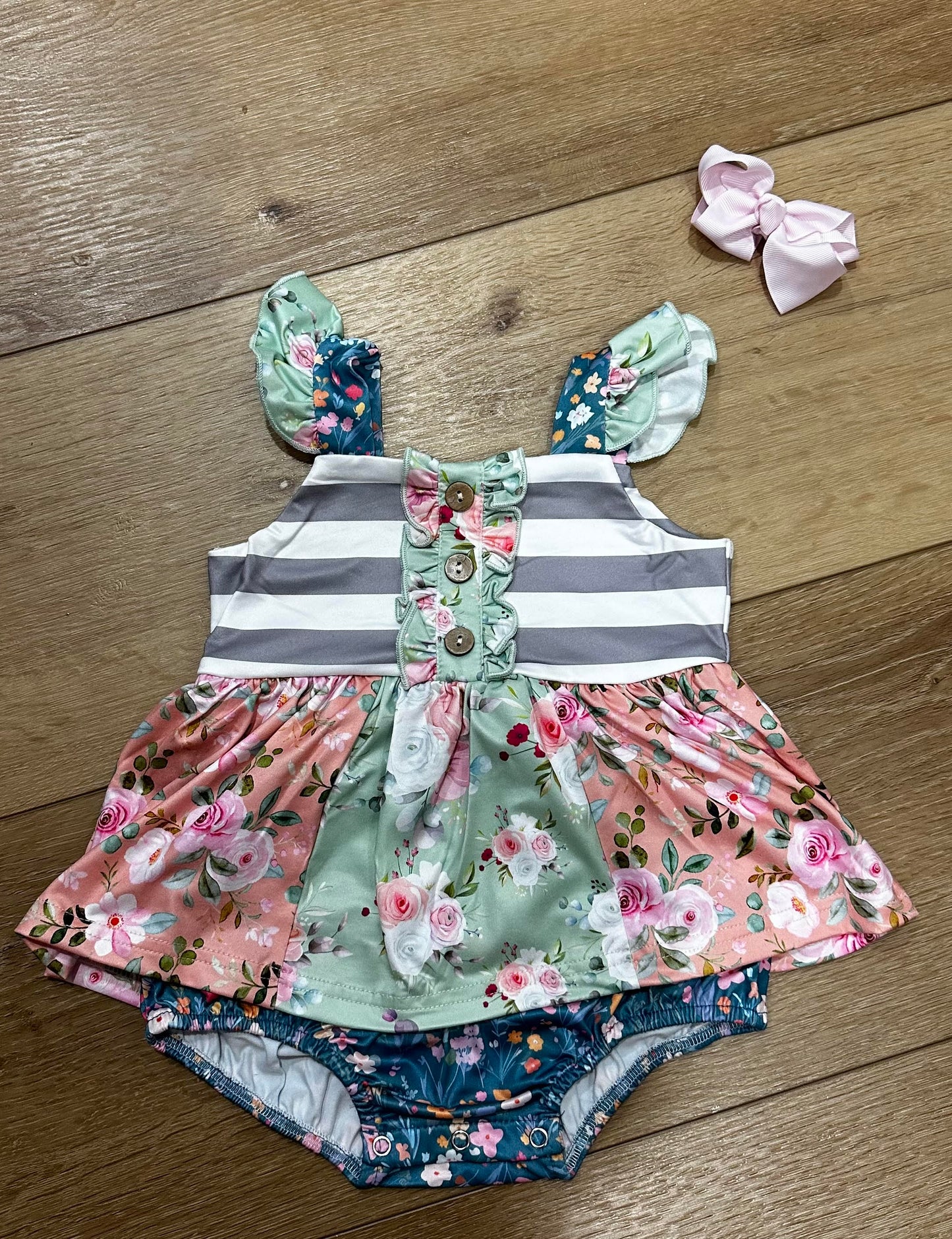 Floral Print Ruffled Bubble